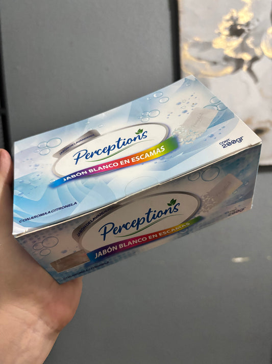 Jabón blanco 🫧 en escamas “ Perceptions” 🌿