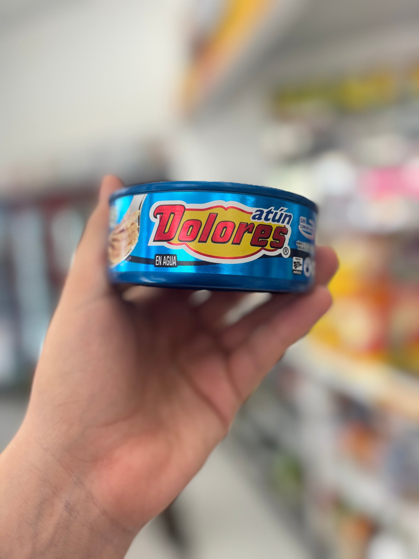 Atún dolores 🍣 en agua