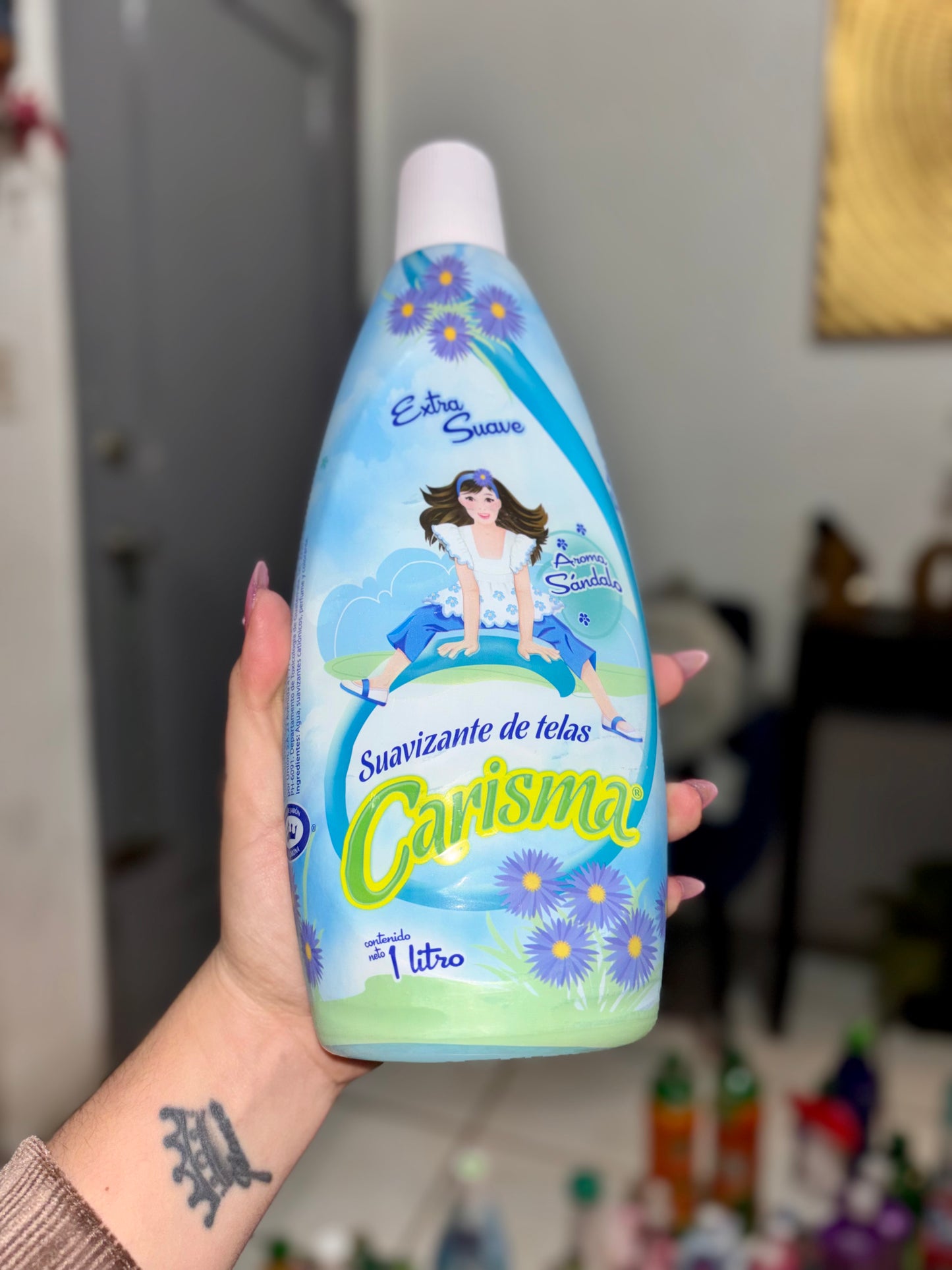 Suavizante de Telas Aroma Sándalo “Carisma”