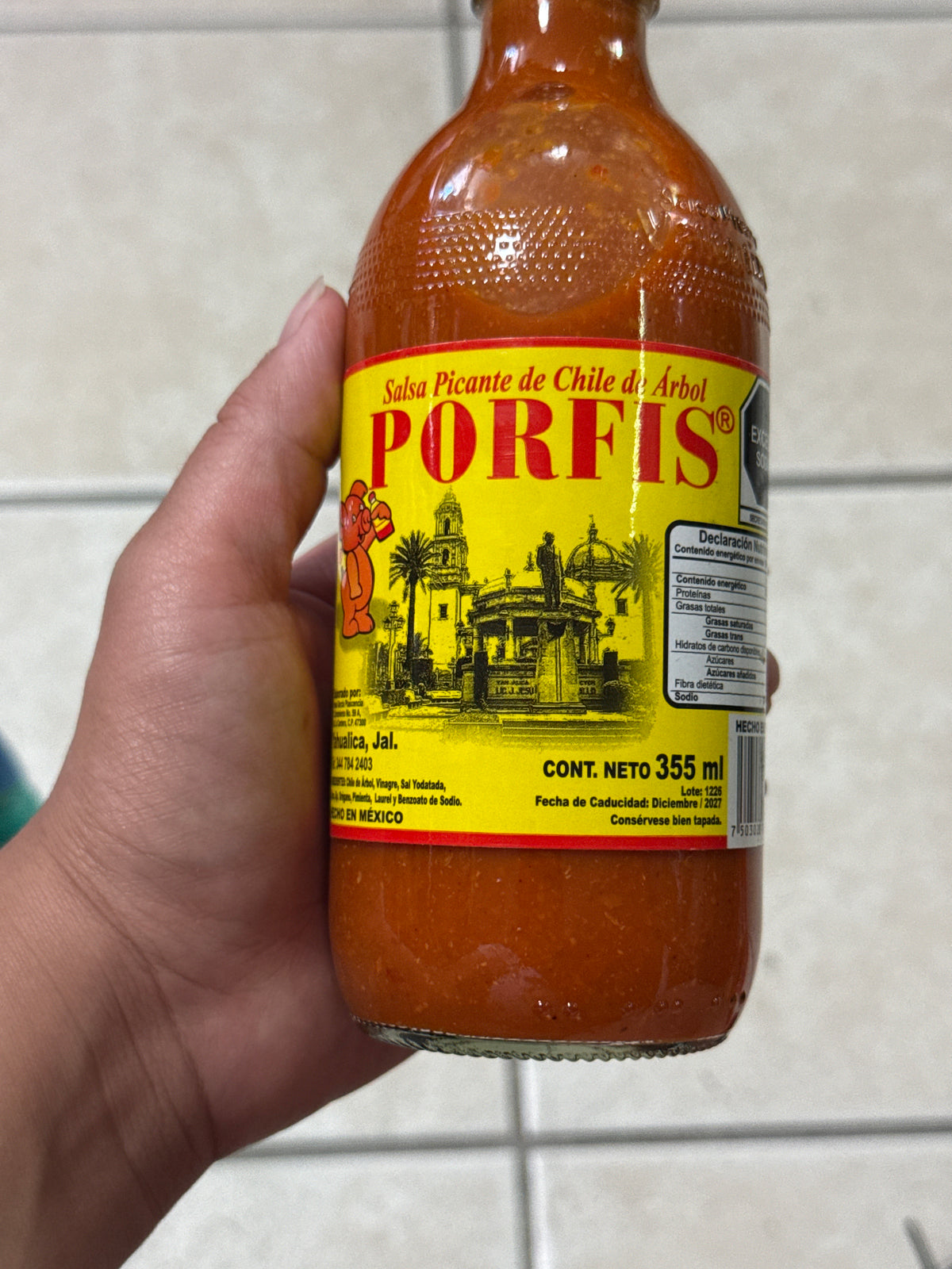 Salsa picante de chile de árbol Porfis