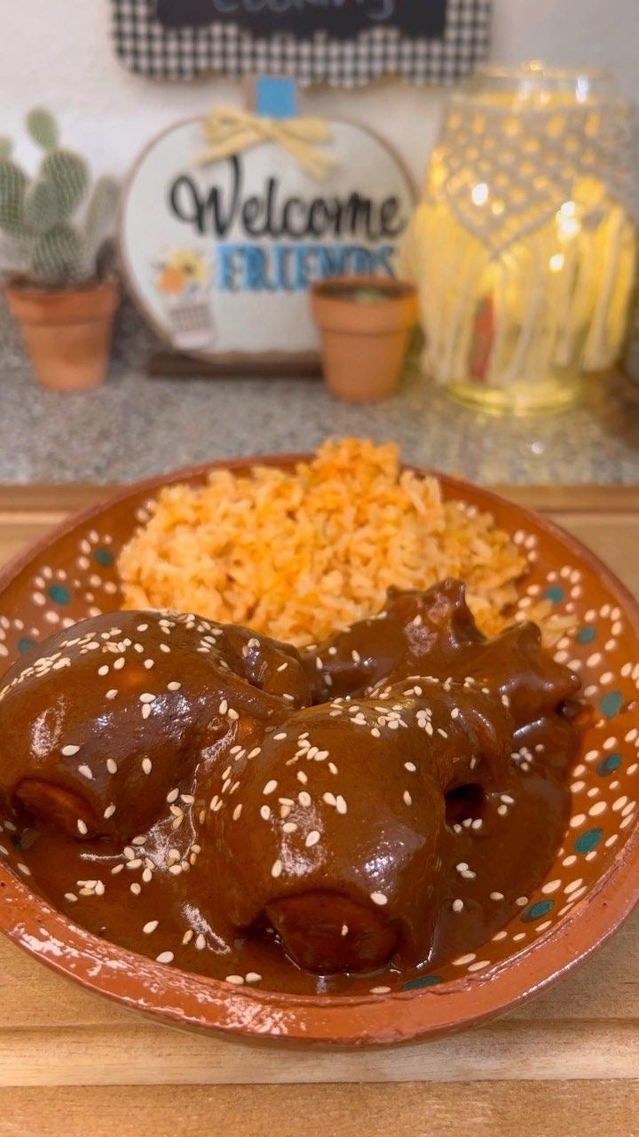 Mole Almendrado “doña María”