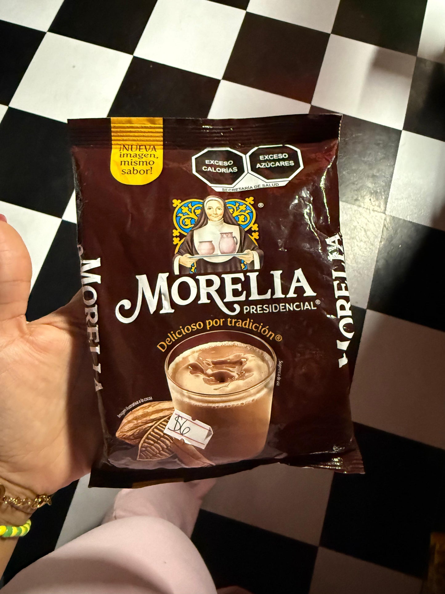 Chocolate Morelia.