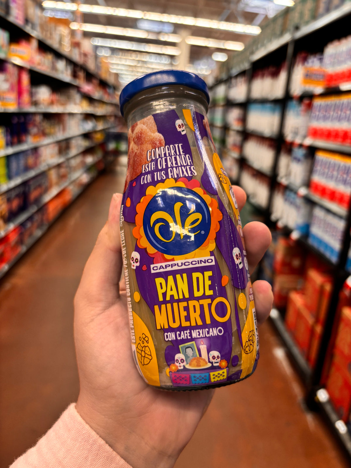 Cappuccino Pan De Muerto con Café Mexicano “Ole”
