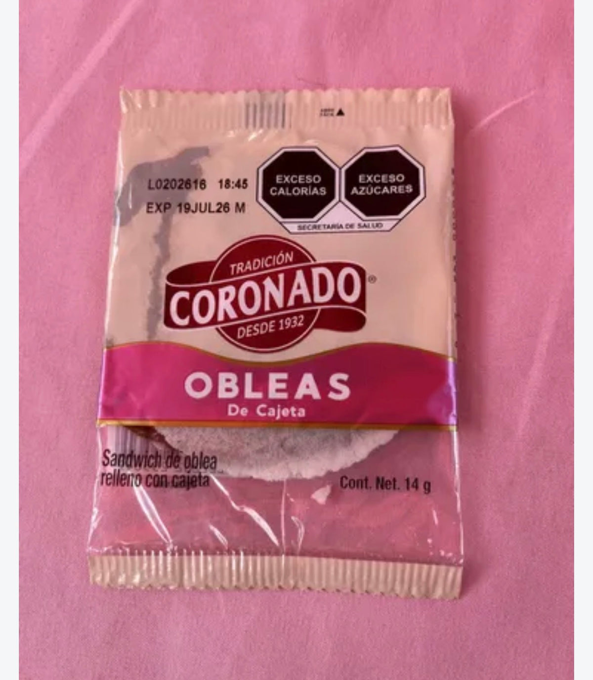 Coronado oblea con cajeta