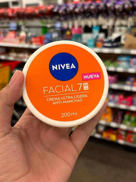Nivea Facial 7 anti-manchas 200ml