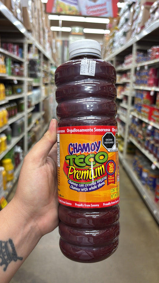 Chamoy Teco con Ciruelas Enteras