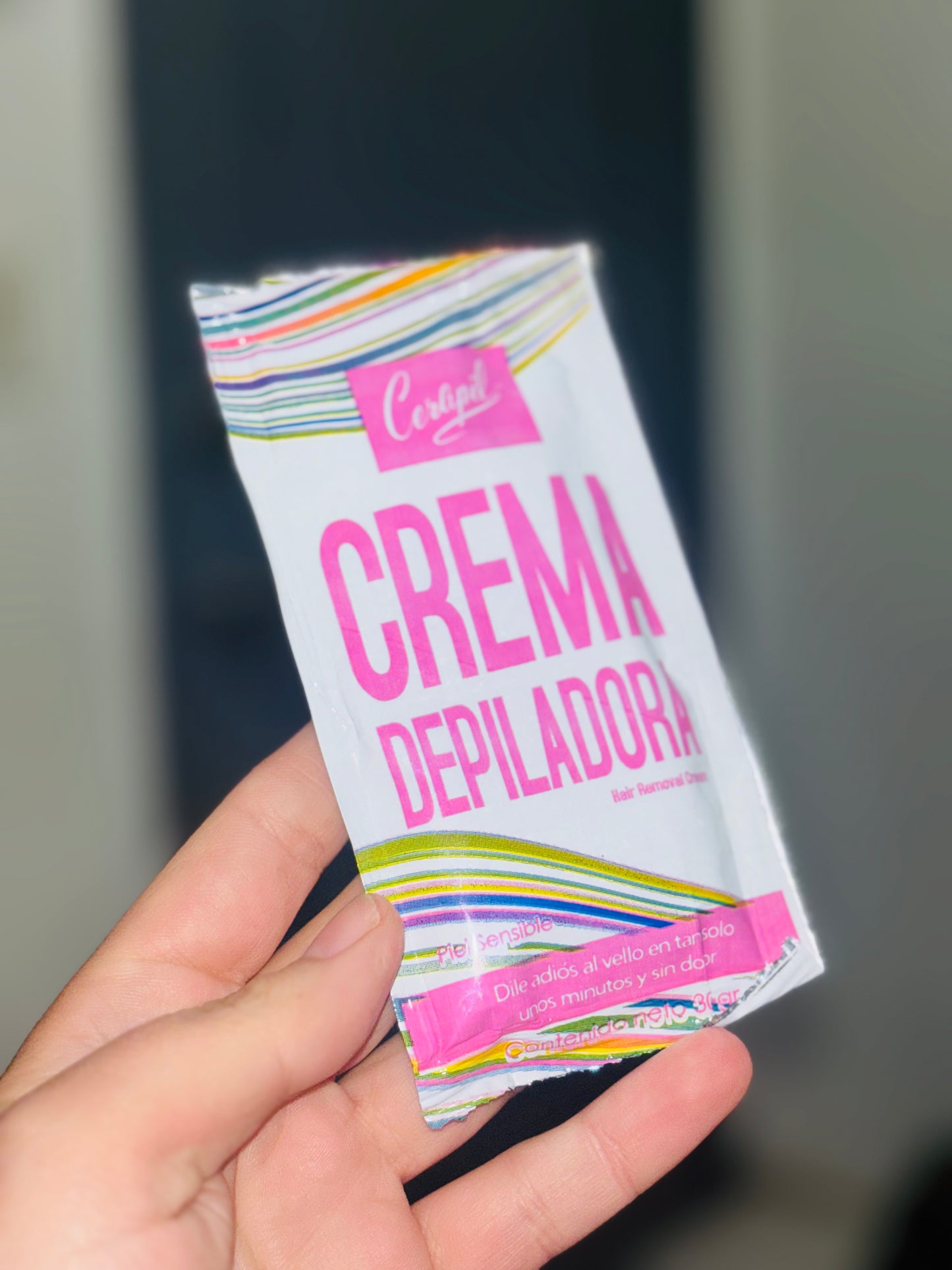 Crema depiladora “cerapil” sobre