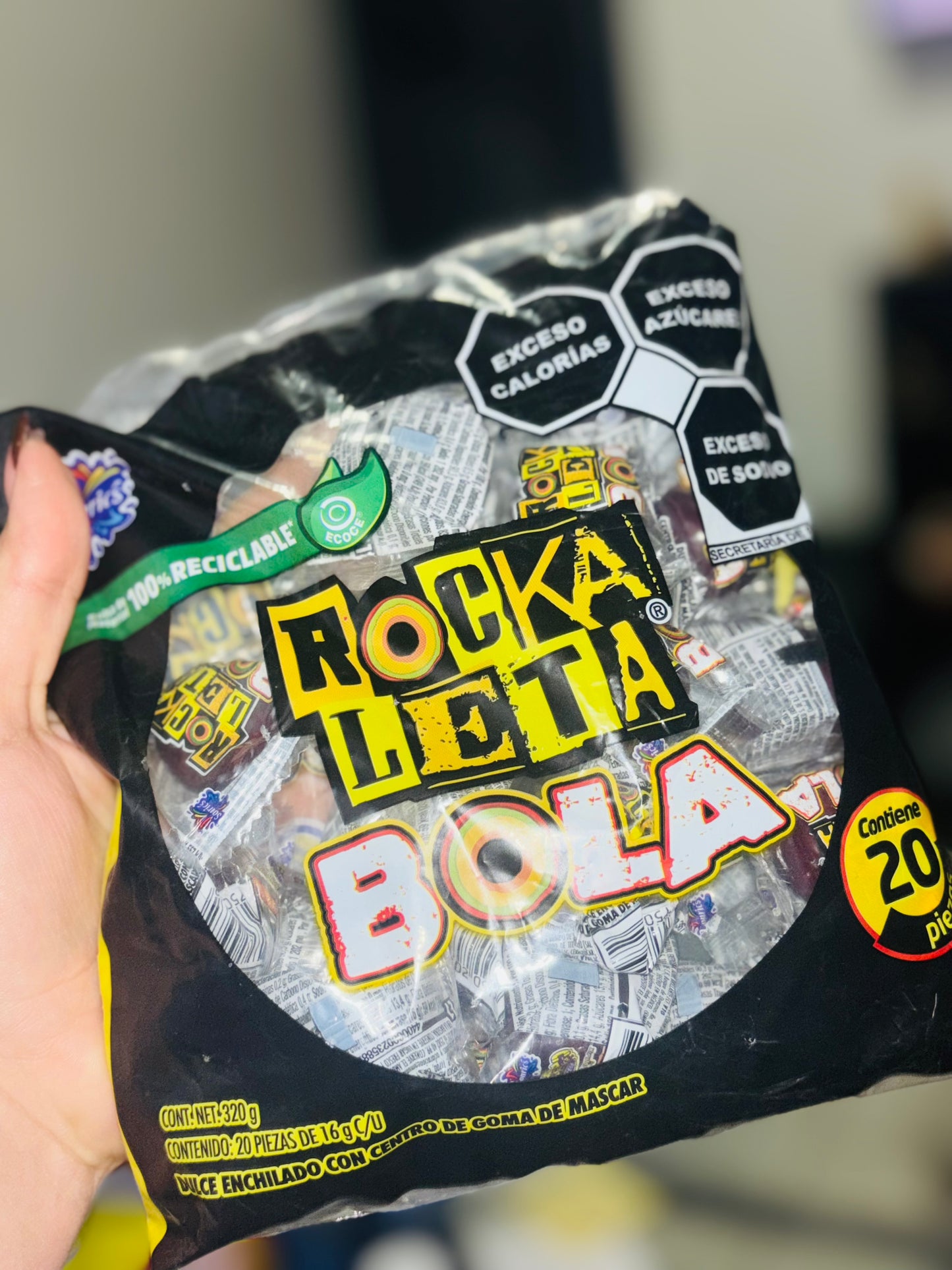 Rockaleta bola