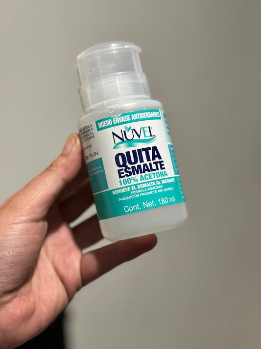 Quita esmalte “Nuvel”