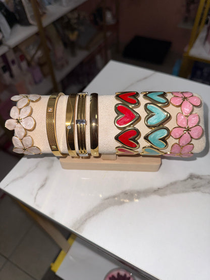 Amor Accesories